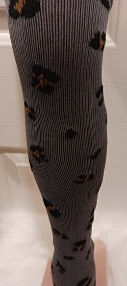 Knee High Socks With Leopard Spots In Gray Size S/M - Picture 5 of 11
